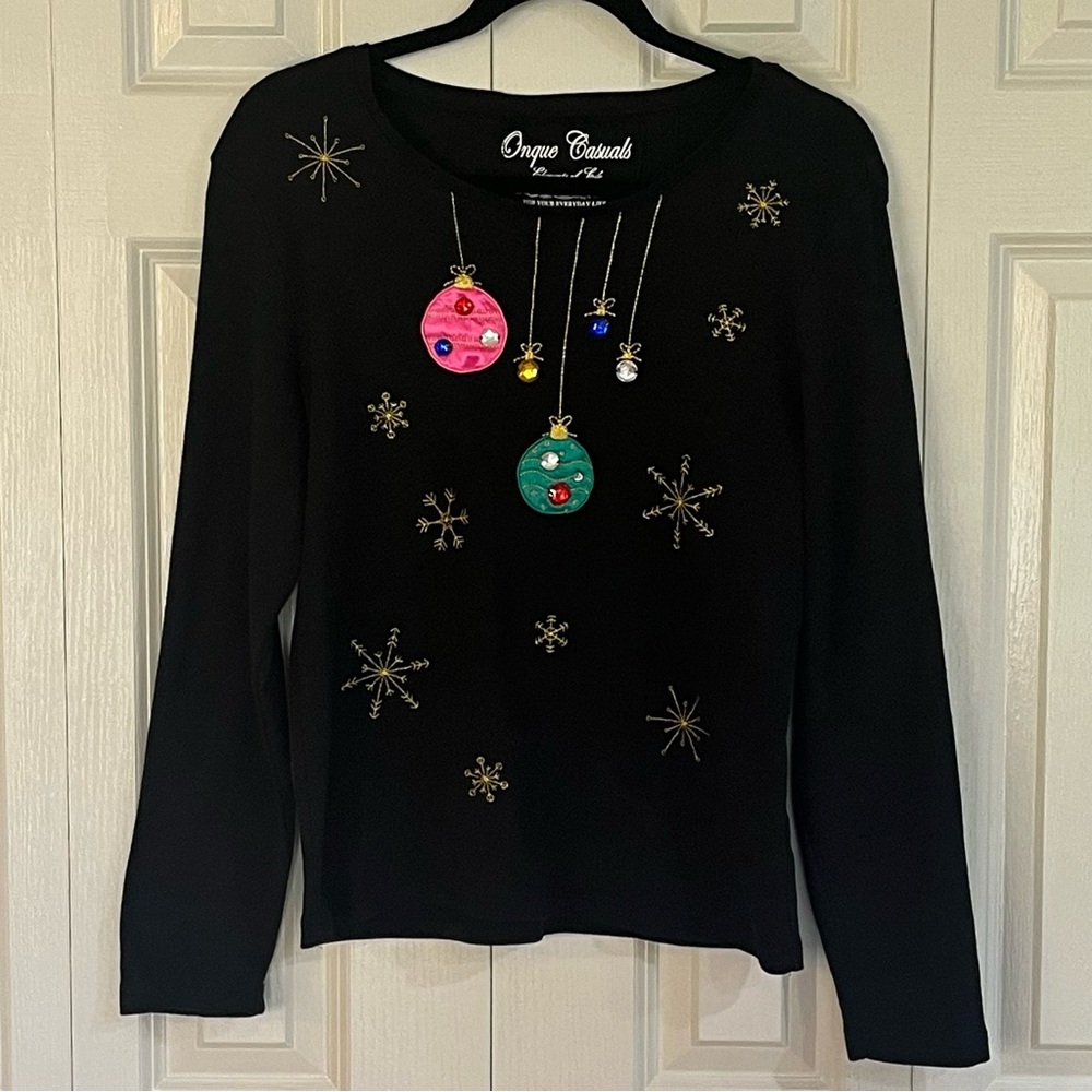 Onque Elements Sz L
Christmas Holiday 
Festive Ornament Gems
Blouse 100% Cotton